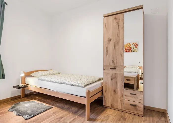 Apartmaji Gaspercic, Nejc דירה בובק